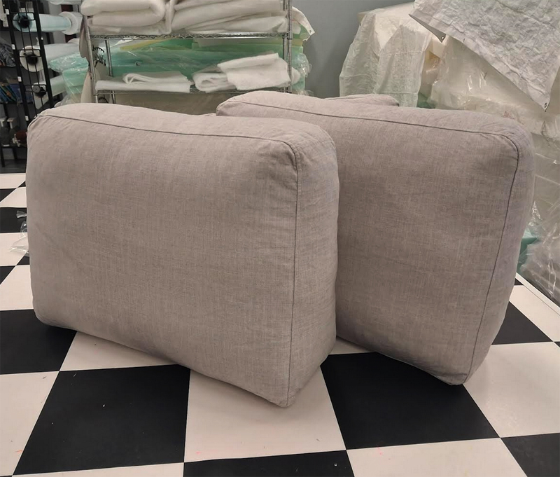 Sohvan selkänojatyynyjen uudet sisukset