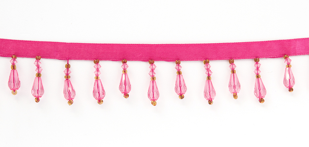 Koristenauha helmillä