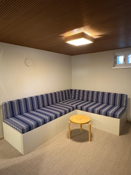 Laveri sohvan pehmusteet