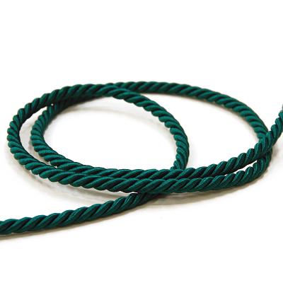 Huonekalunyöri tummanvihreä