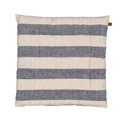 Istuintyyny Adrian raita