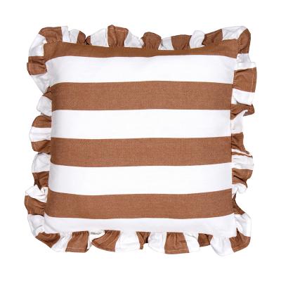 Koristetyyny volang röyhelö