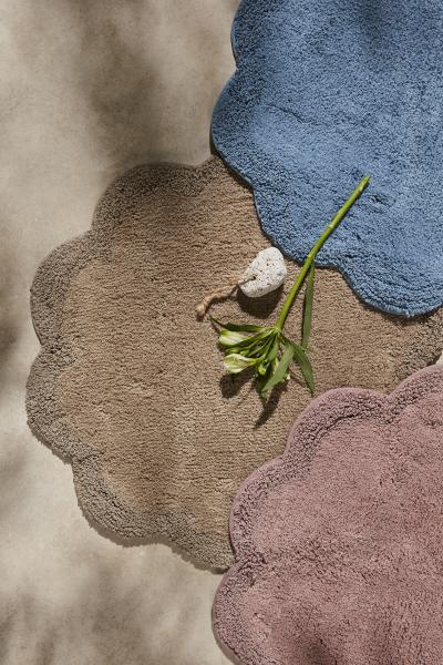 Kylpyhuonematto kukka