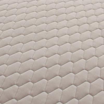 Verhoilukangas tikattu Rovigo latte