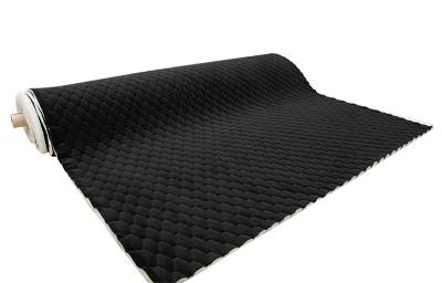 Verhoilukangas tikattu Rovigo musta